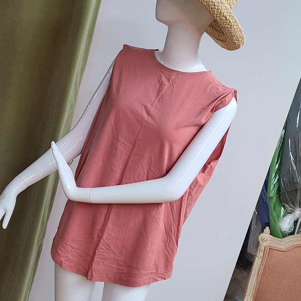 Lululemon Sleeveless Top